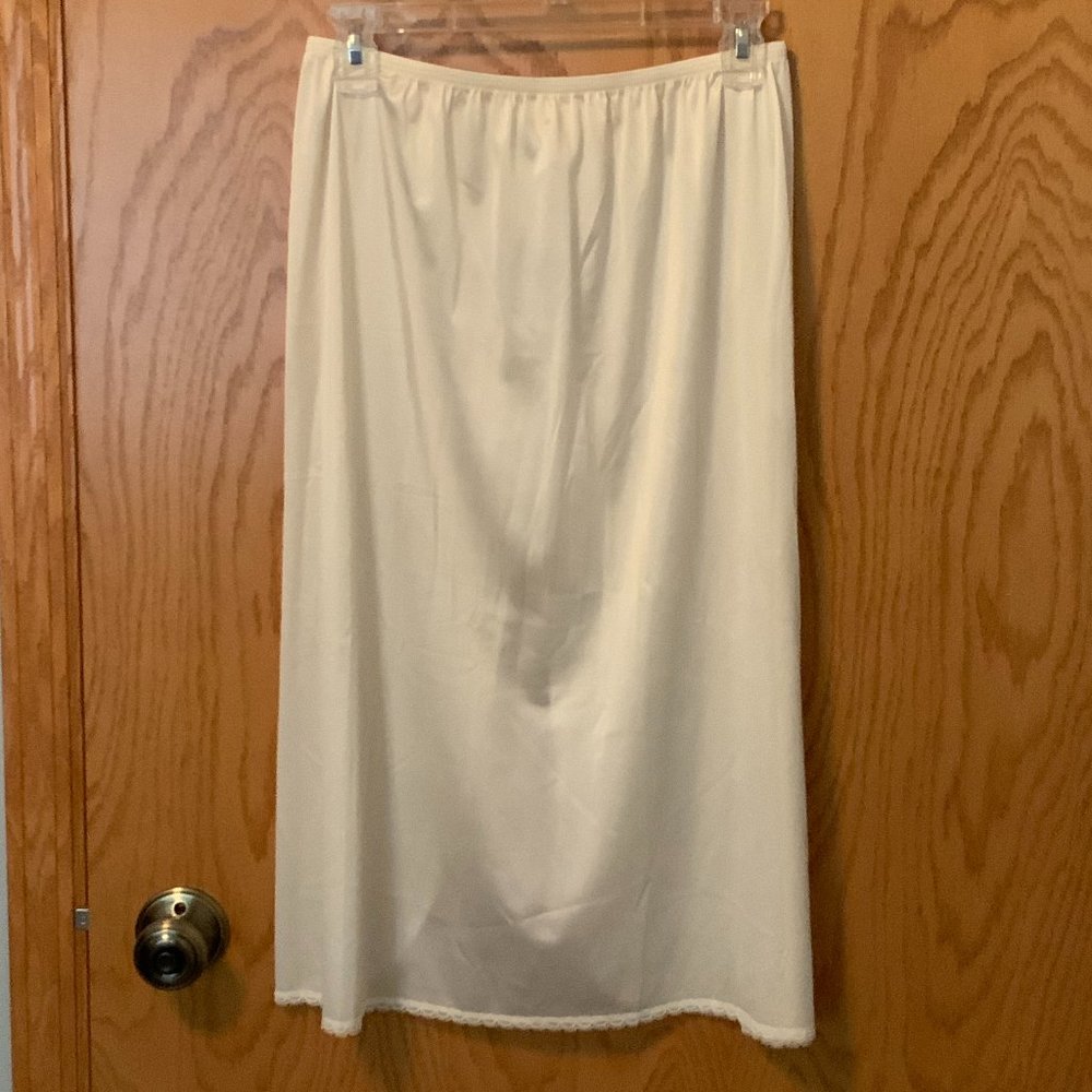 Vanity Fair Cream Half Slip 28" With Slit & Lace Trim